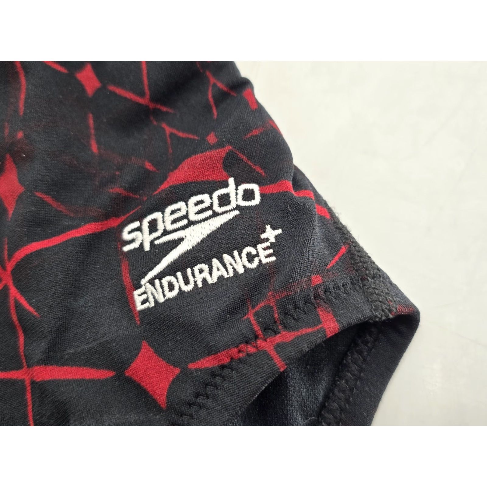 Speedo NWT Speedo Women’s One Piece Endurance+ Swimsuit - Black/Red - Size 30 Size ONE SIZE - 7 Thumbnail