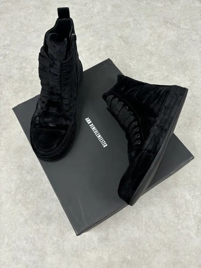 Ann Demeulemeester Ann Demeulemeester Black Velvet High-Top Sneakers Size US 7 / EU 40 - 2 Thumbnail