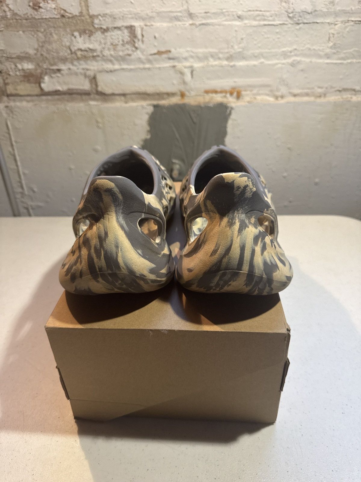 Adidas × Kanye West FOAM RNNR Size US 12 / EU 45 - 6 Thumbnail
