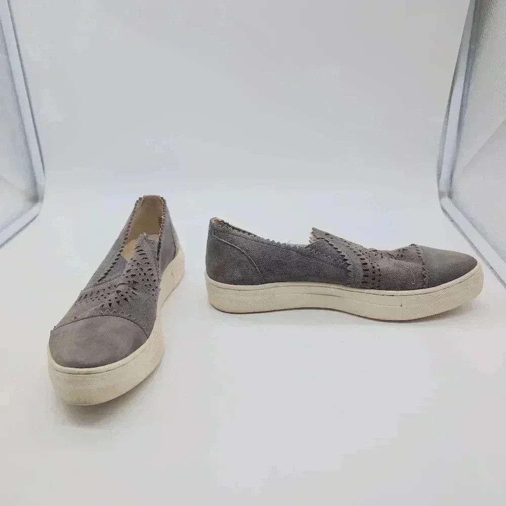 Seychelles Seychelles Women's So Nice Fashion Sneaker suede Leather Size US 8 / IT 38 - 2 Thumbnail