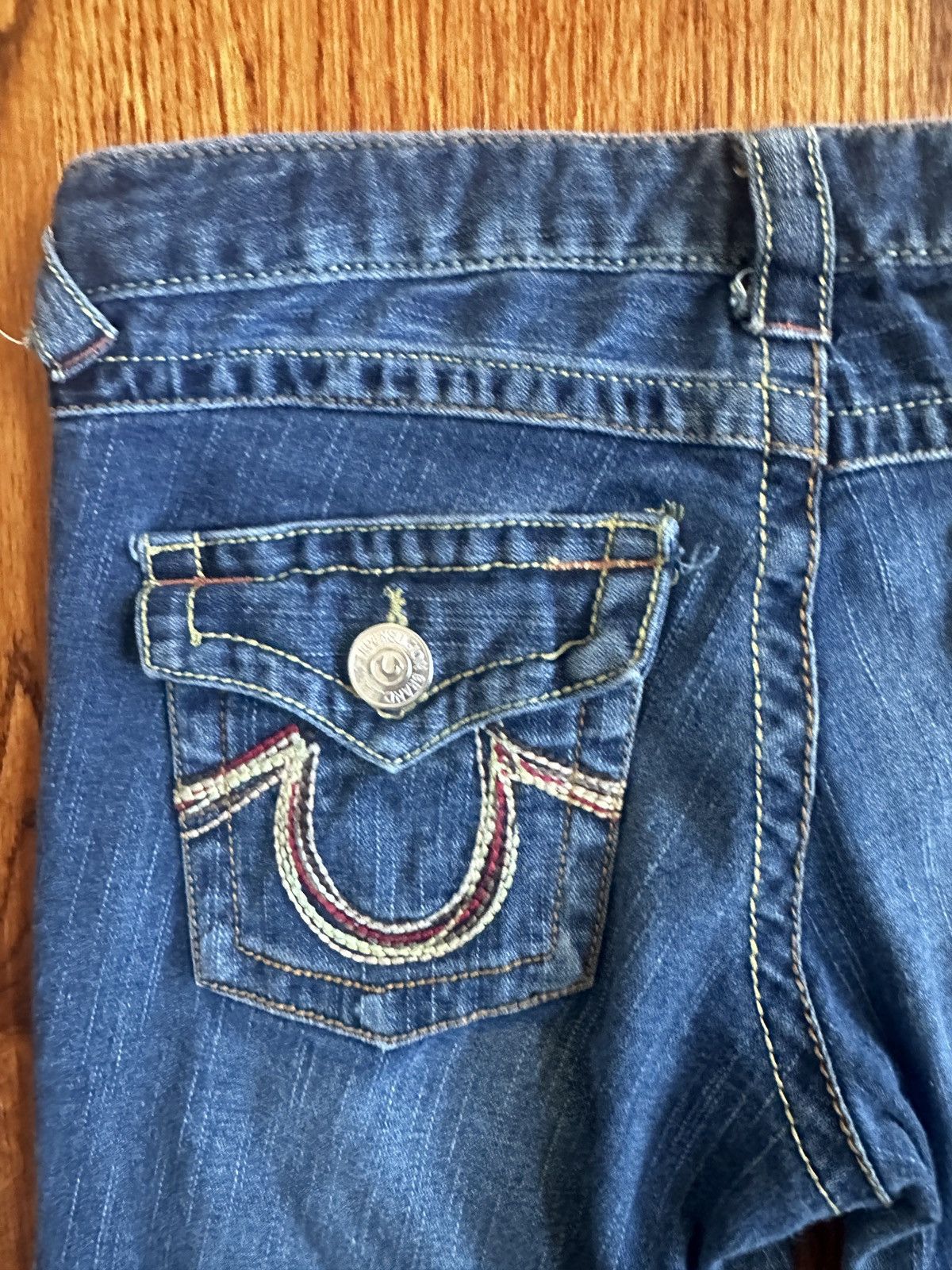 True Religion Flared true religion jeans size 29, section JOEY BIG T Size US 29 - 10 Thumbnail