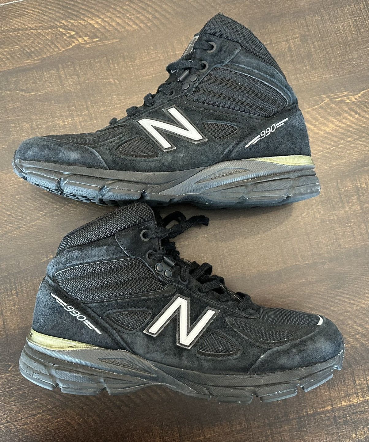 New Balance New Balance 990v4 Mid Made in USA Black Grey Size 8 Shoes Size US 8 / EU 41 - 2 Thumbnail