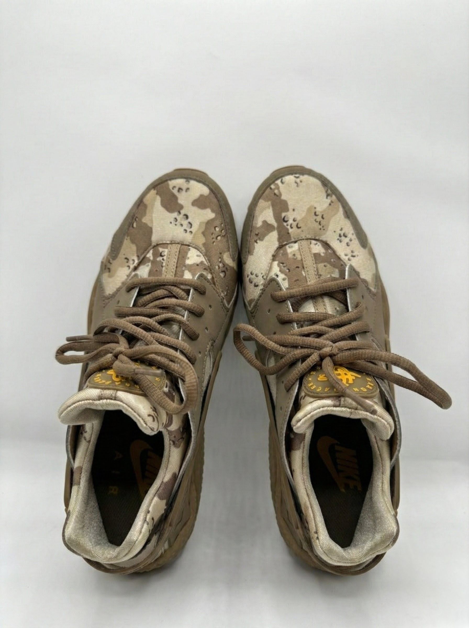 Nike Nike Air Huarache Run Print Desert Camo Beige Khaki Size 9.5 Size US 9.5 / EU 42-43 - 4 Thumbnail