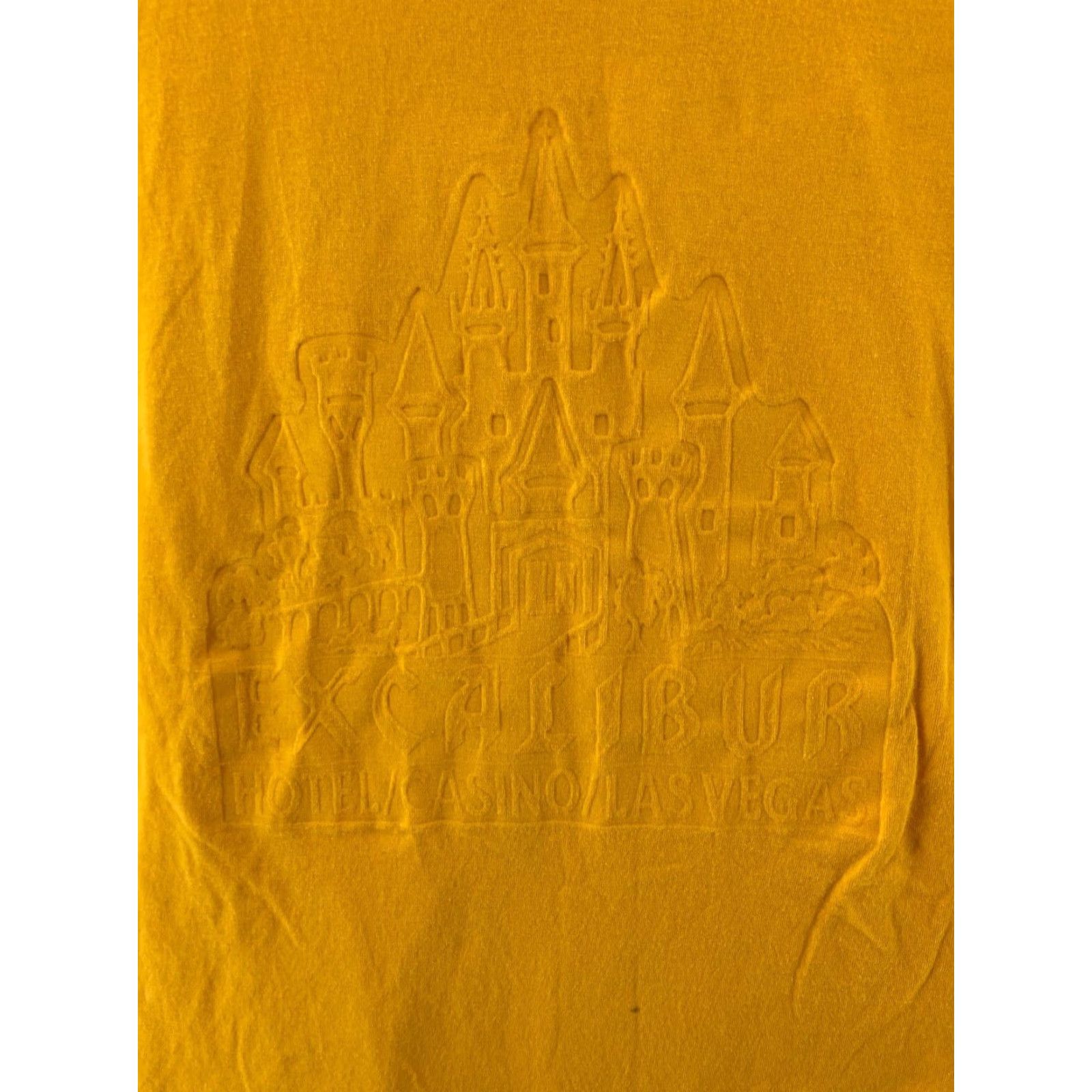 Vintage VINTAGE Casino Classics Excalibur Shirt Mens XL Yellow 90s Las Vegas Casino T-Shirt Mens XL Size US XL / EU 56 / 4 - 4 Thumbnail