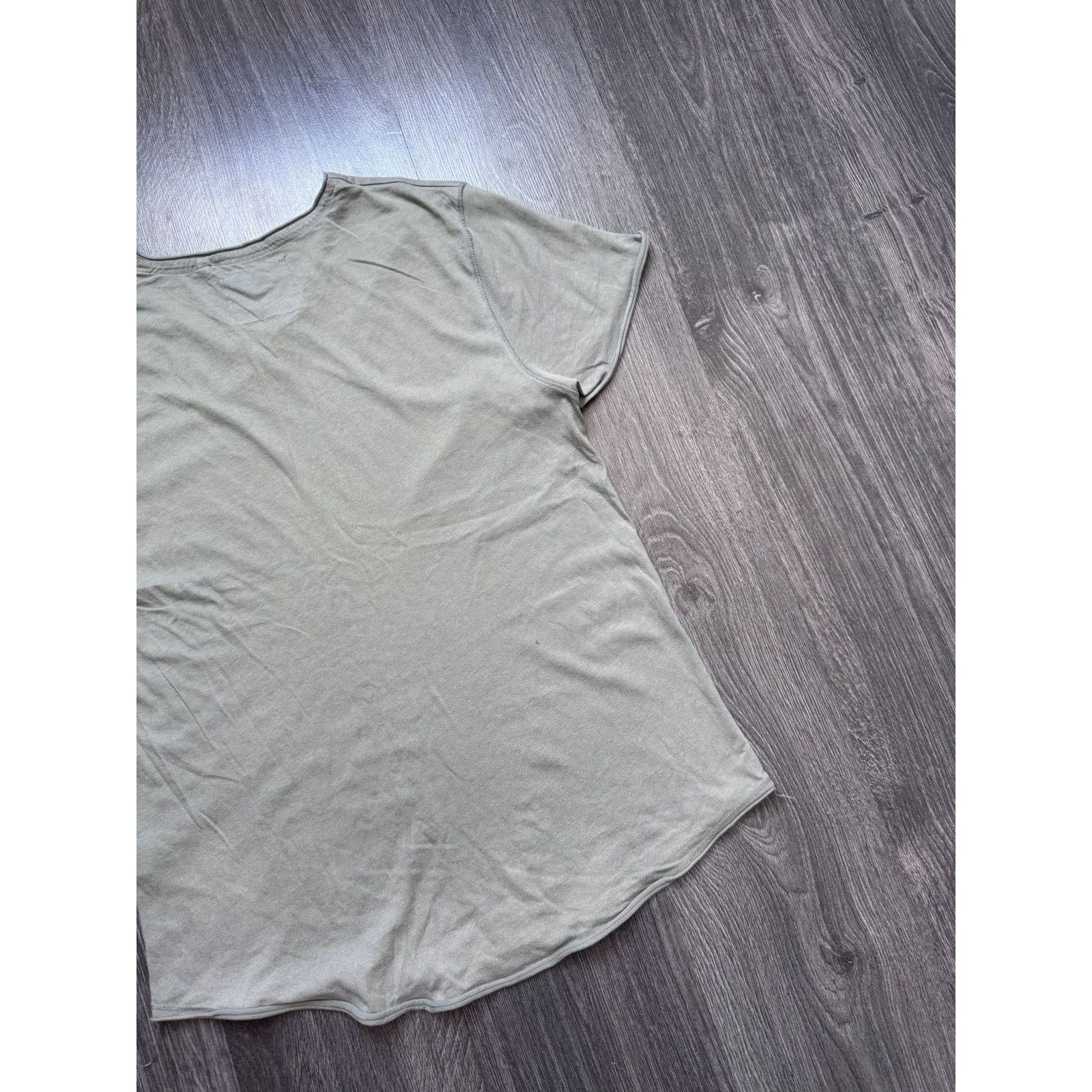 Japanese Brand Y2K Scull Print Demonic Avantgarde vintage t-shirt Size US L / EU 52-54 / 3 - 6 Thumbnail