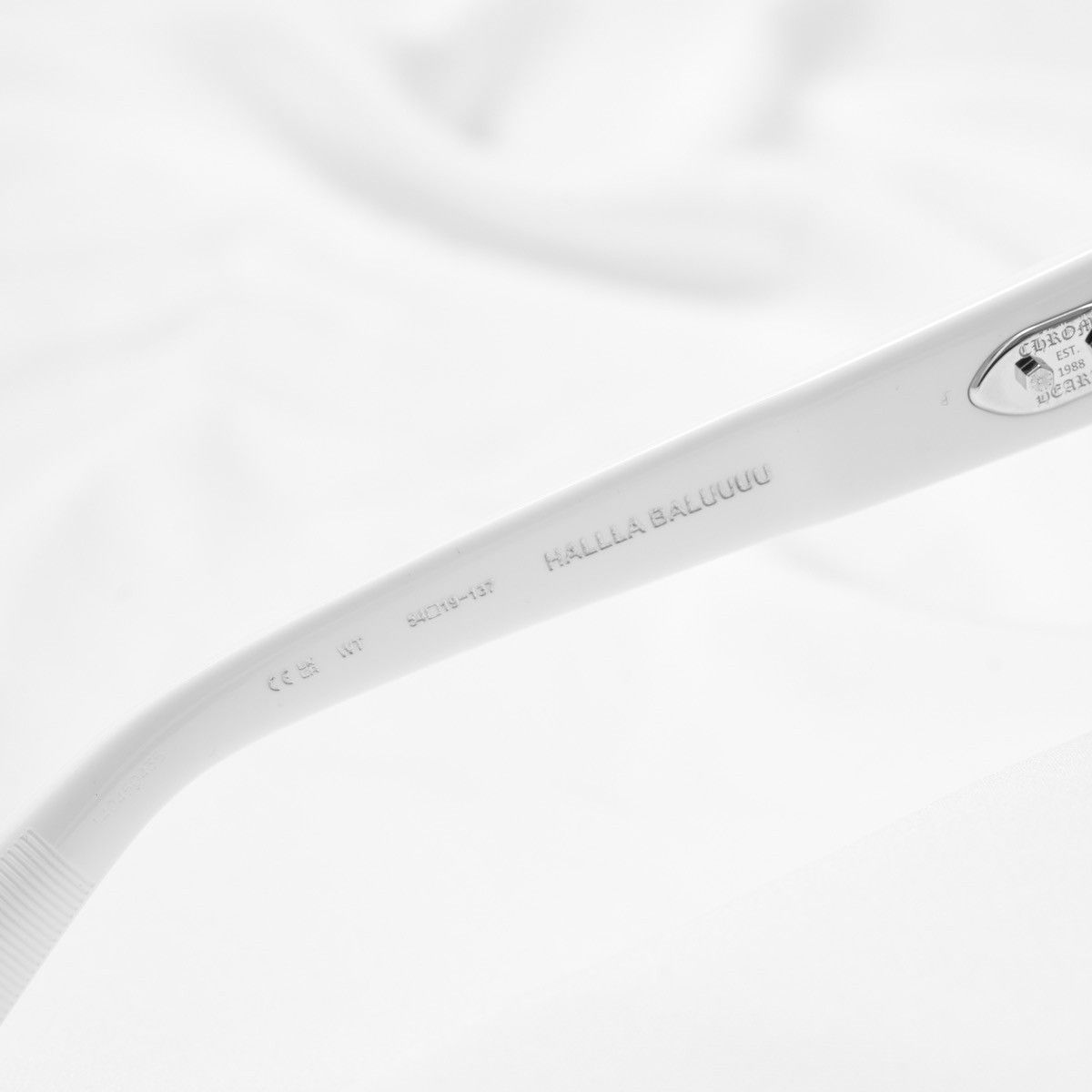 Chrome Hearts CHROME HEARTS HALLLA BALUUUU WHITE SUNGLASSES Size ONE SIZE - 5 Thumbnail