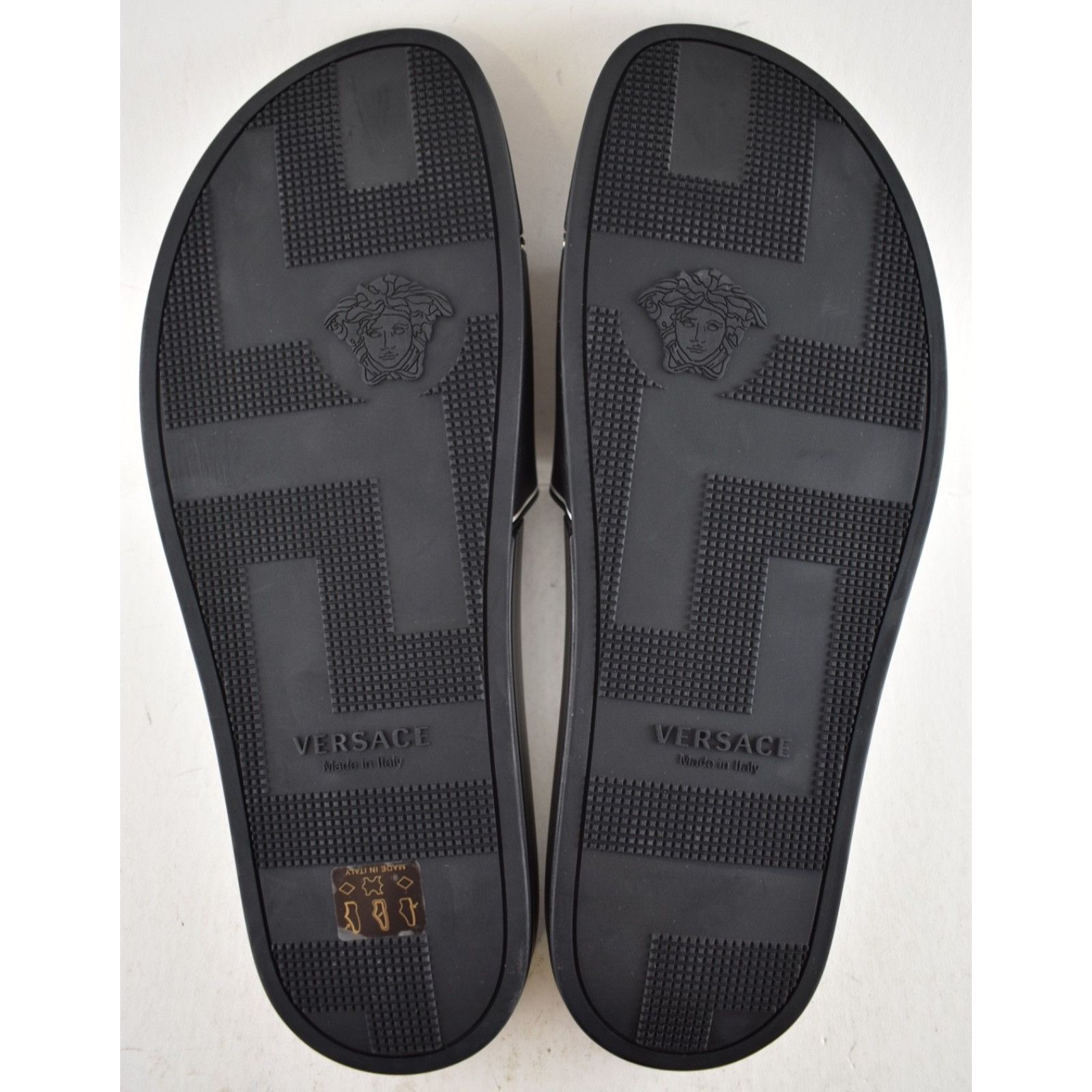 Versace Versace Black White 90s Logo Rubber Pool Slide 44 11 Size US 11 / EU 44 - 13 Thumbnail