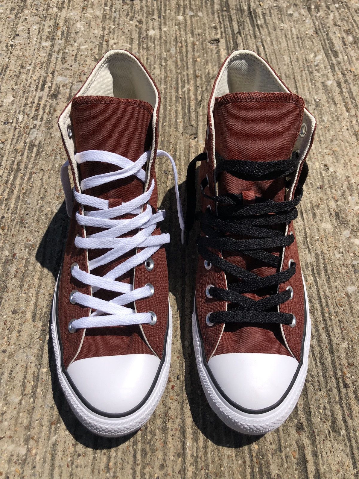 CONVERSE “Chuck Taylor” All Stars A00792F Hi Top (SZ 10.5)