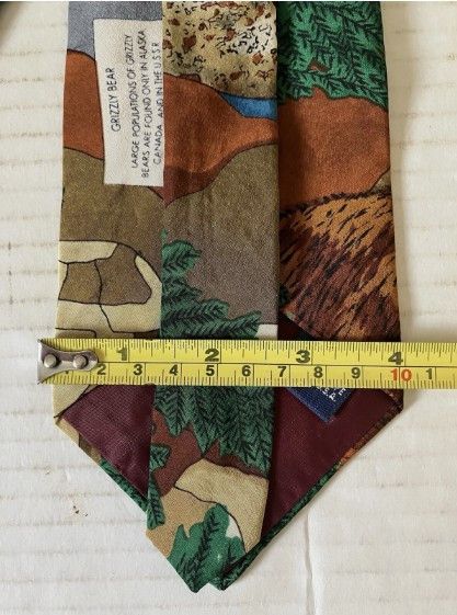 WWF Vintage World Wildlife Fund (WWF) Grizzly Bear Silk Necktie Size ONE SIZE - 3 Thumbnail