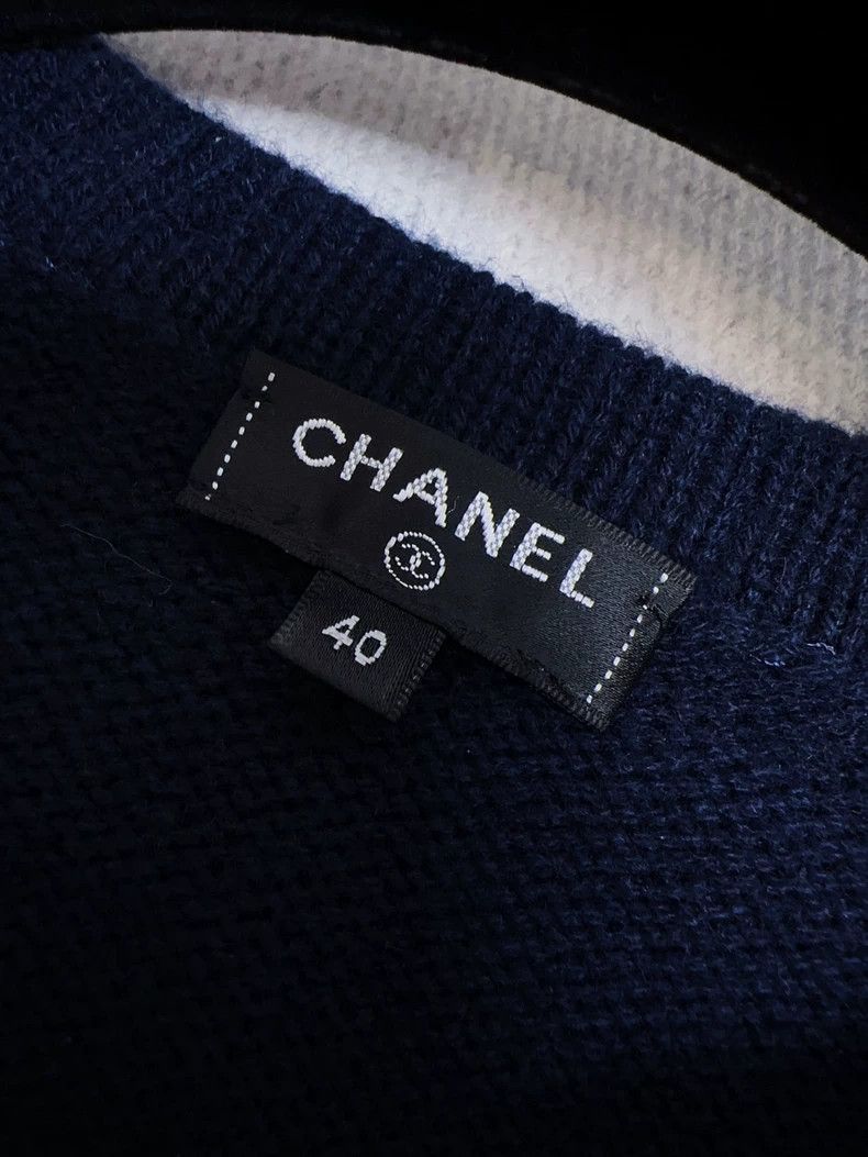 Chanel Chanel 21p dark blue lace double C round-neck knitted swea Size S / US 4 / IT 40 - 5 Thumbnail
