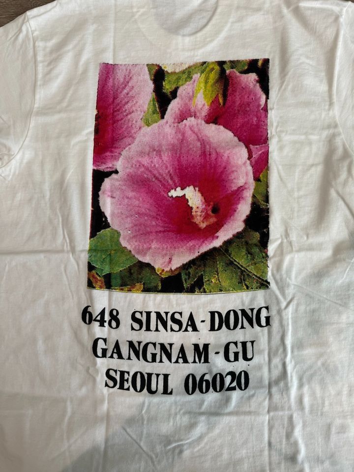 Supreme Supreme Box Logo Seoul Short Sleeve SZ L DS Size US L / EU 52-54 / 3 - 2 Thumbnail