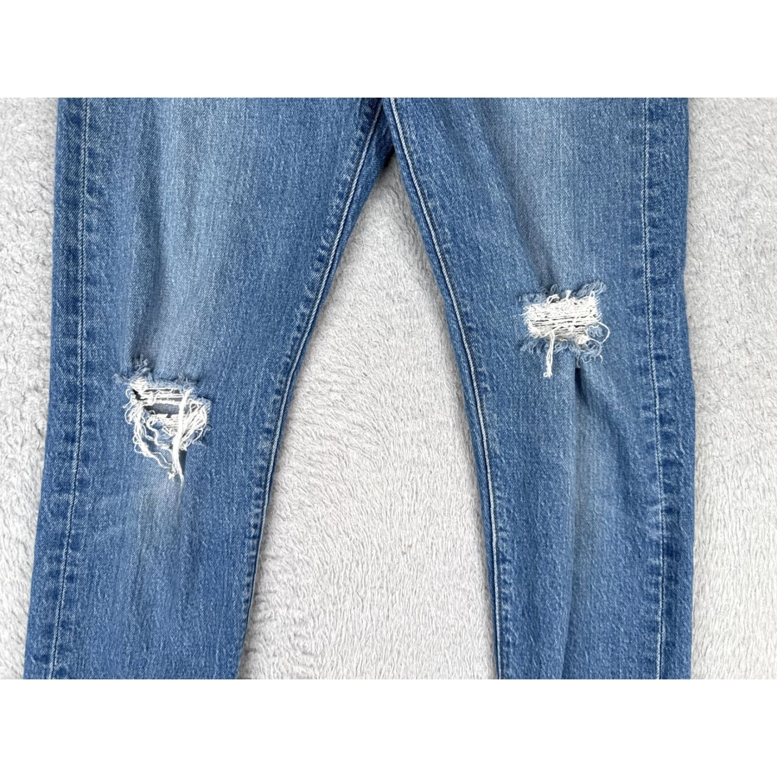 Levi's VINTAGE Levis Jeans Womens 25 Blue Wedgie High Rise Button Fly Distressed Ankle - Levi's Wedgie Fit 90s Retro Womens Jeans Size 42" / US 20 - 3 Thumbnail