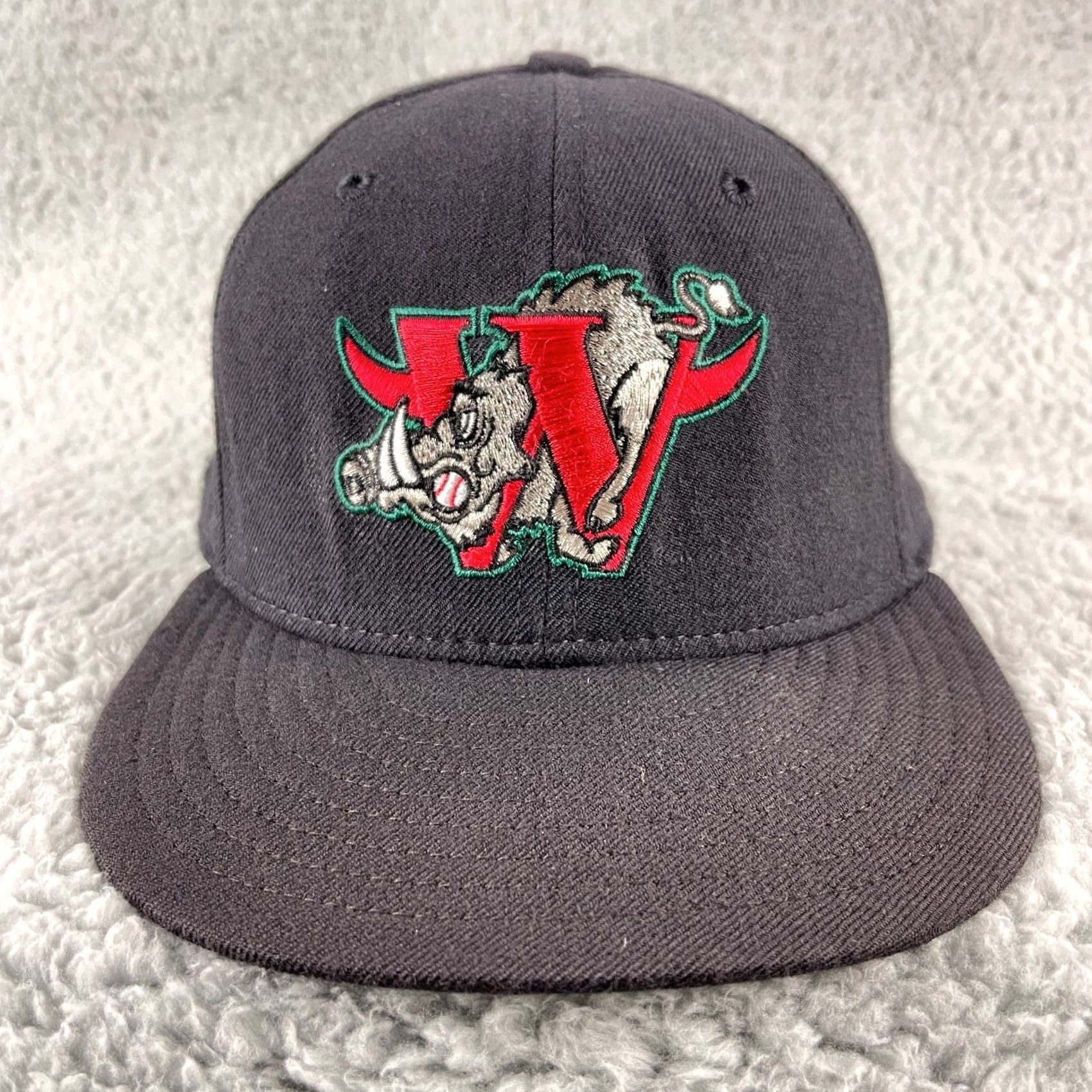 New Era Warthogs Hat Cap Size 7 Black Fitted Embroidered W Logo Wild Boar Baseball Style Mens Vintage New Era帽 Size ONE SIZE - 2 Thumbnail