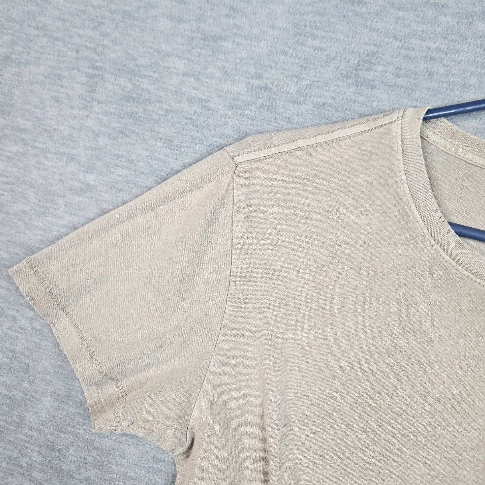 Vintage ACAPELLA Women’s Crew Neck Short Sleeve Tee Size S Beige, Regular Fit, Cotton Blend Shirt, Casual Distressed Vintage none, Men/Women? Size 28" / US 6 / IT 42 - 4 Thumbnail