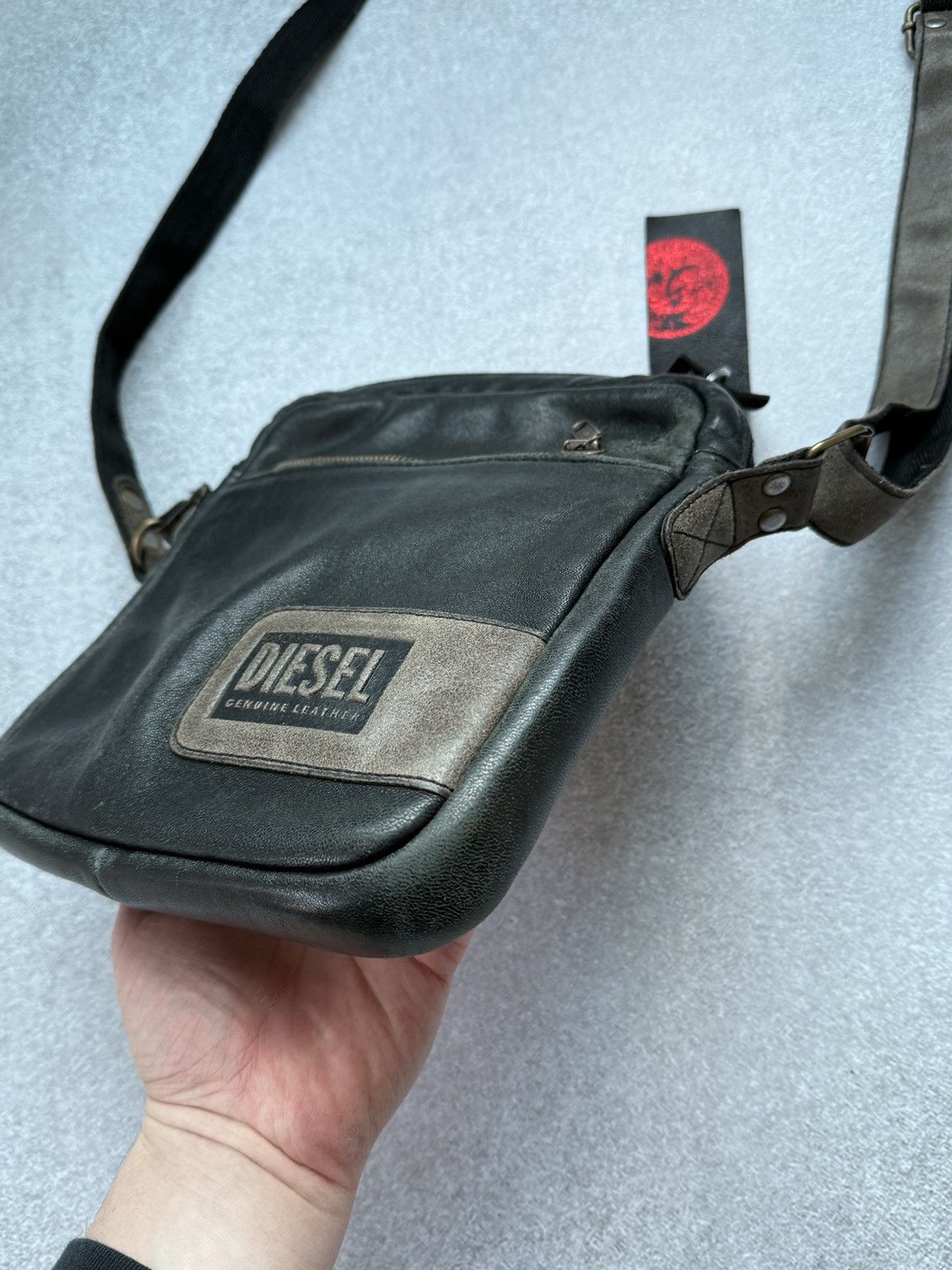 Diesel Vintage Diesel Reversible Messenger Bag Leather Black Men’s Size ONE SIZE - 6 Thumbnail