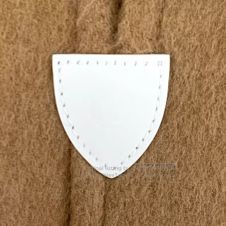 Louis Vuitton Louis Vuitton 24 Dark Brown Leather Label Camel Hair Casua Size US 32 / EU 48 - 6 Thumbnail