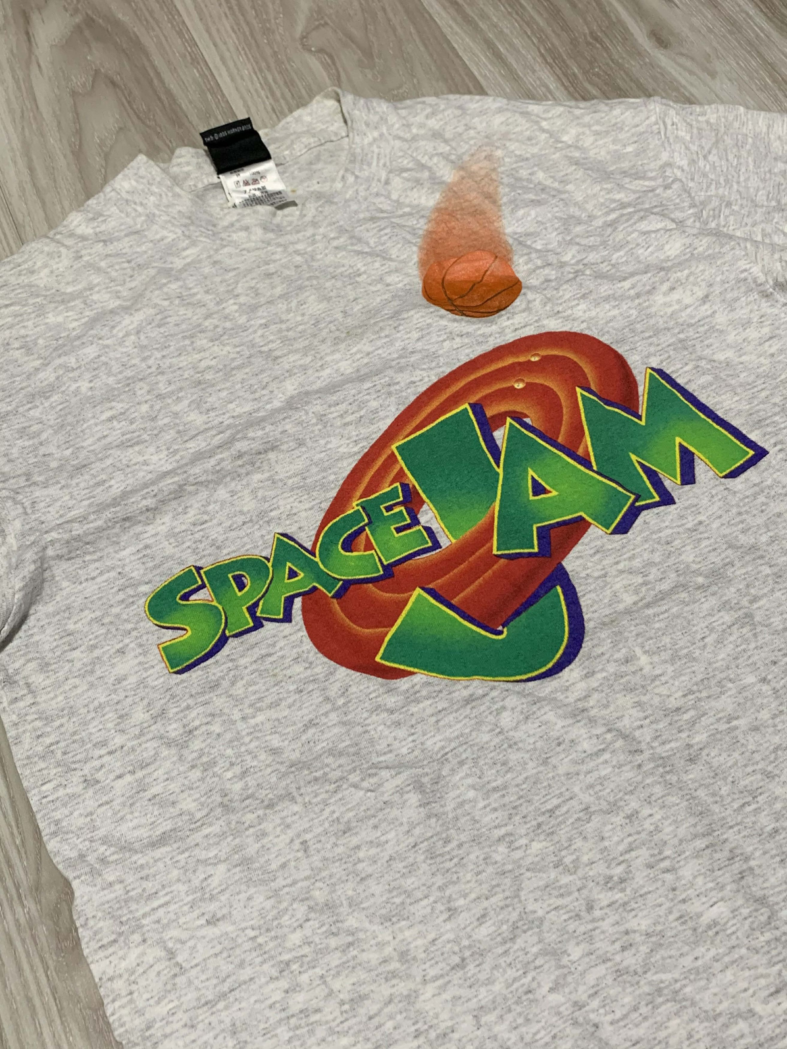 Warner Bros Vintage Warner Bros Space Jam Bugs Bunny Michael Jordan Tee Size US M / EU 48-50 / 2 - 4 Thumbnail