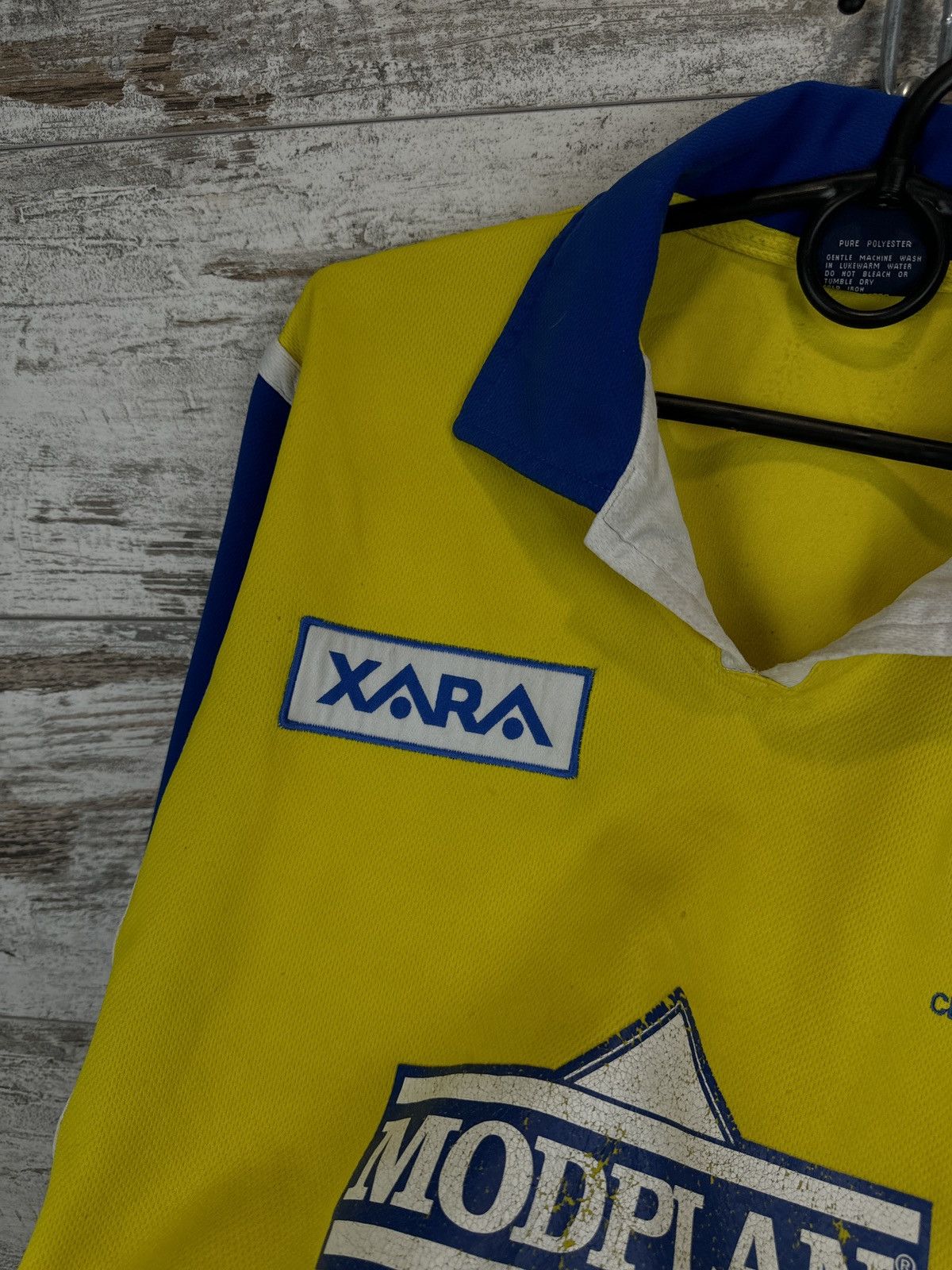 Vintage Mens Vintage XARA Cardiff City T-shirt soccer jersey 98-00 Size US XL / EU 56 / 4 - 5 Thumbnail
