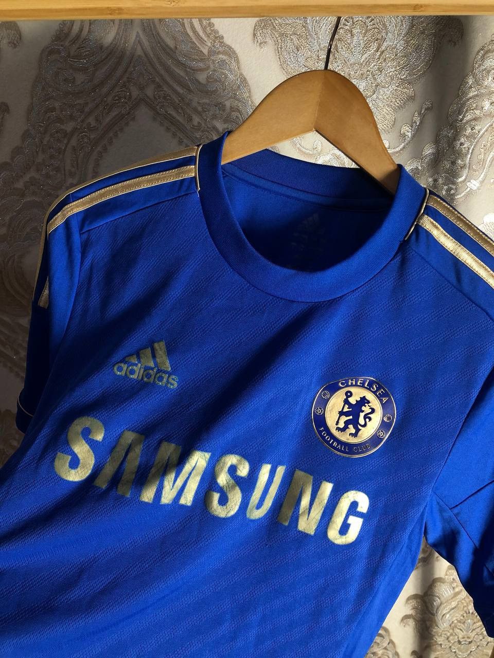 Adidas VINTAGE ADIDAS FC CHELSEA LONDON ENGLAND SOCCER JERSEY RETRO Size US S / EU 44-46 / 1 - 4 Thumbnail