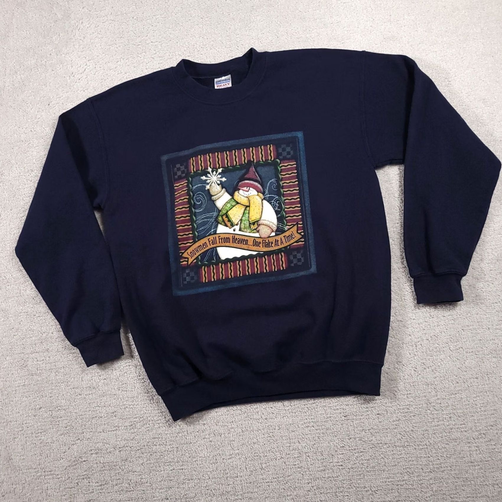 Gildan VINTAGE Grandma Crewneck Sweatshirt Womens Medium Navy Blue Snowman Winter Pullover 90s Size M / US 6-8 / IT 42-44 - 2 Thumbnail