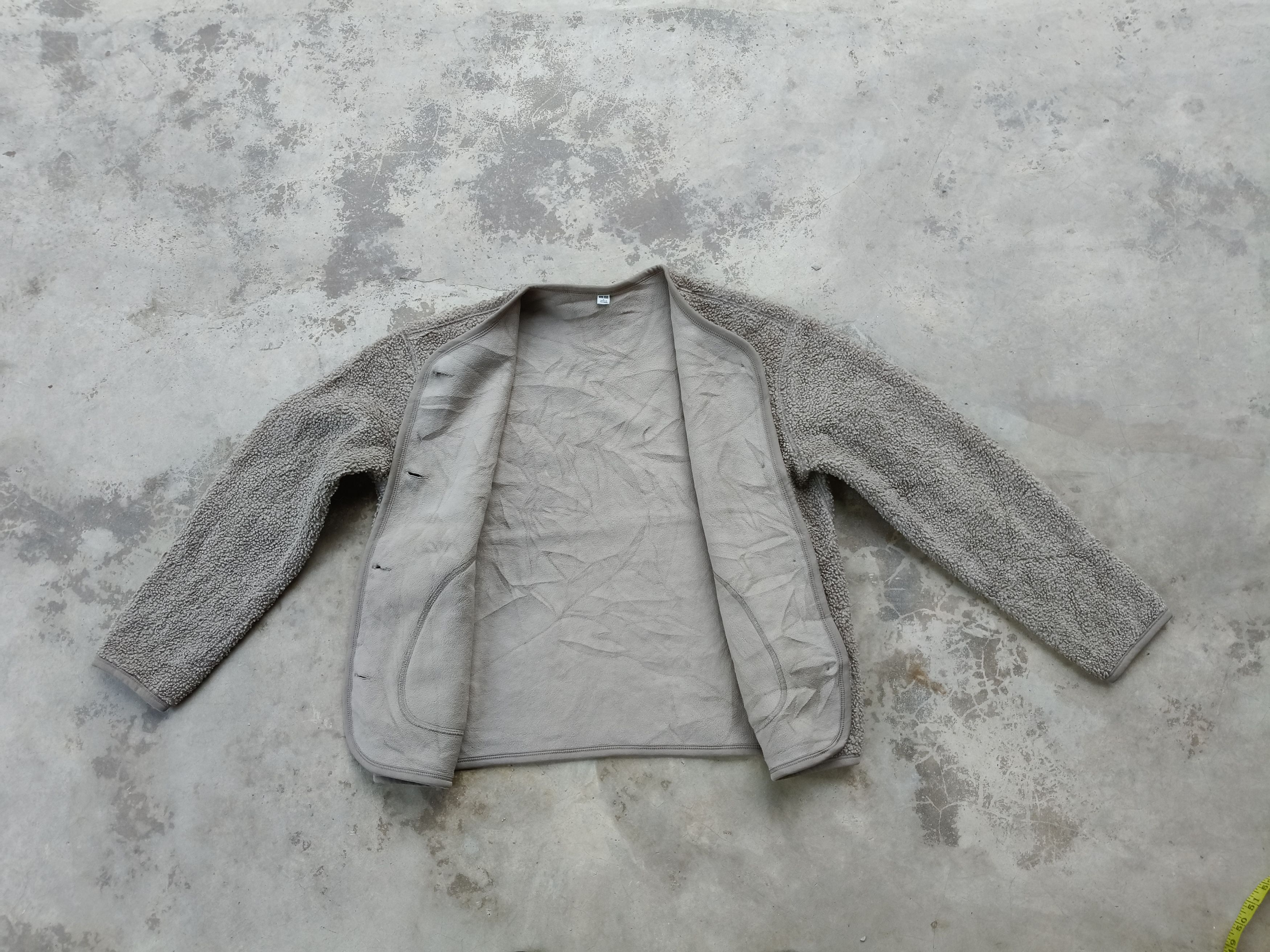 Uniqlo Uniqlo fleece Button Cardigan Size L / US 10 / IT 46 - 7 Thumbnail