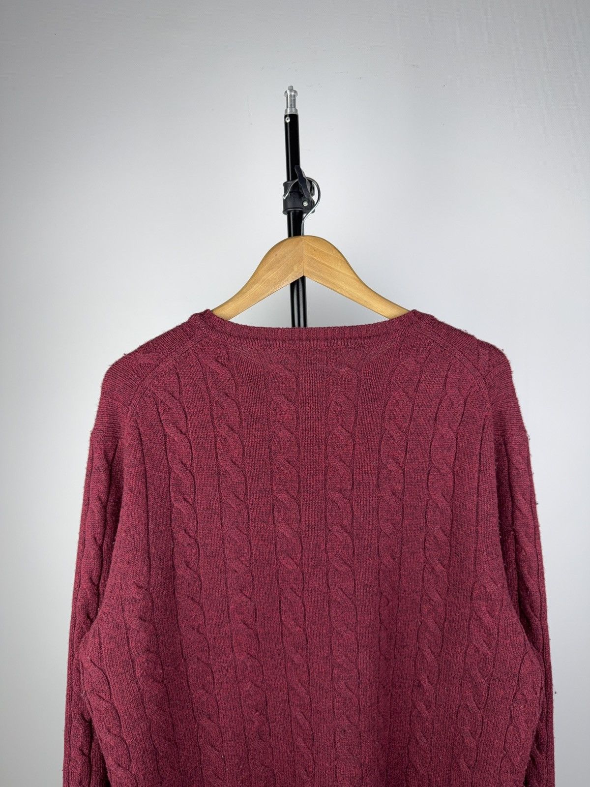 Gant Luxury GANT Lambswool Cable Knit Sweater Burgundy Ivy Style Size US XL / EU 56 / 4 - 6 Thumbnail