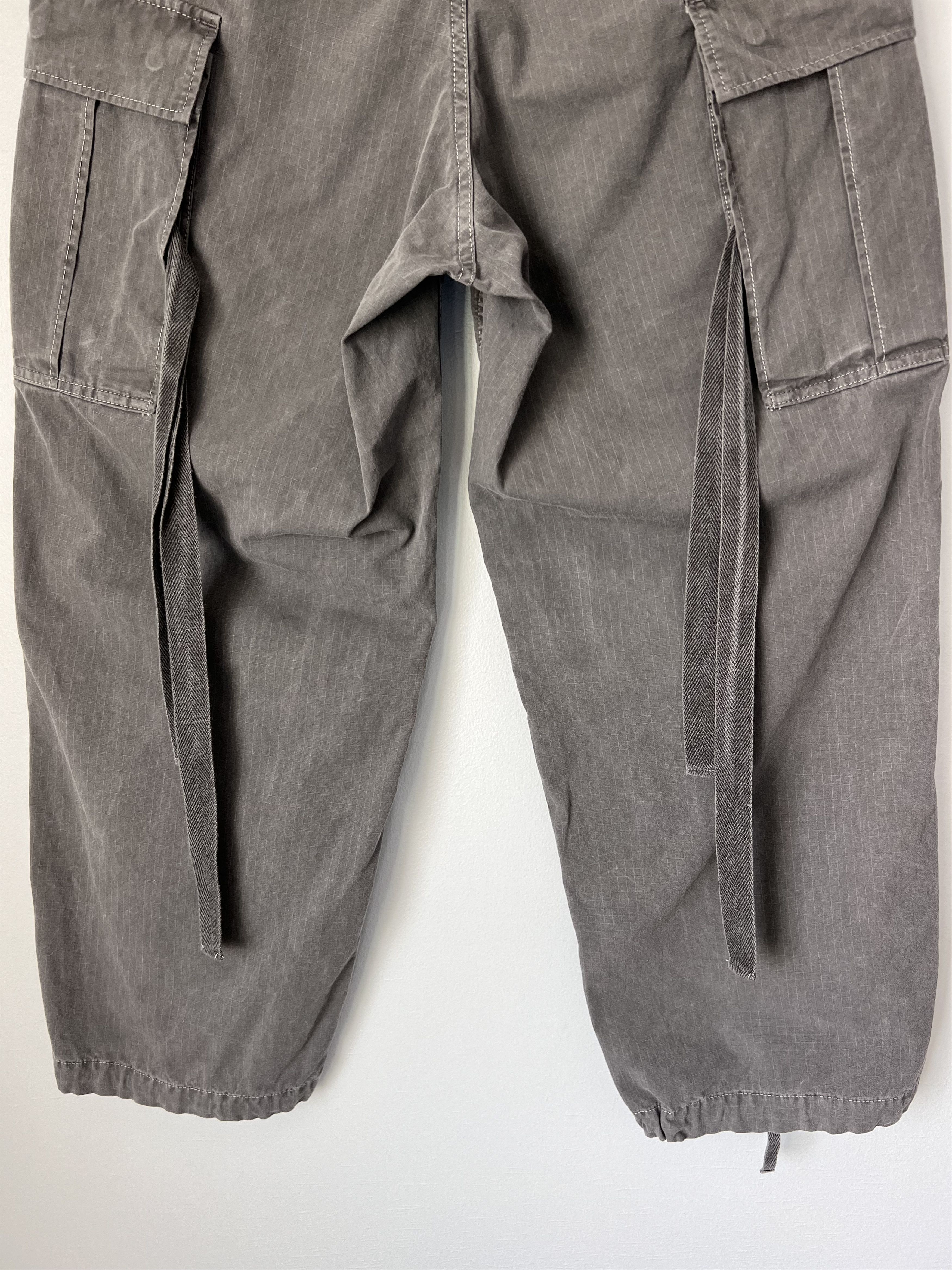 Sacai Sacai Garment Dyed Nylon Twill Cargo Pants in Grey Size US 32 / EU 48 - 6 Thumbnail