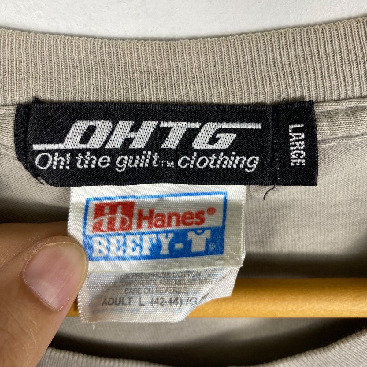 Vintage Vintage 00s Oh! The Guilt Clothing Mr. Alcic Graphic Tee Size US L / EU 52-54 / 3 - 6 Thumbnail