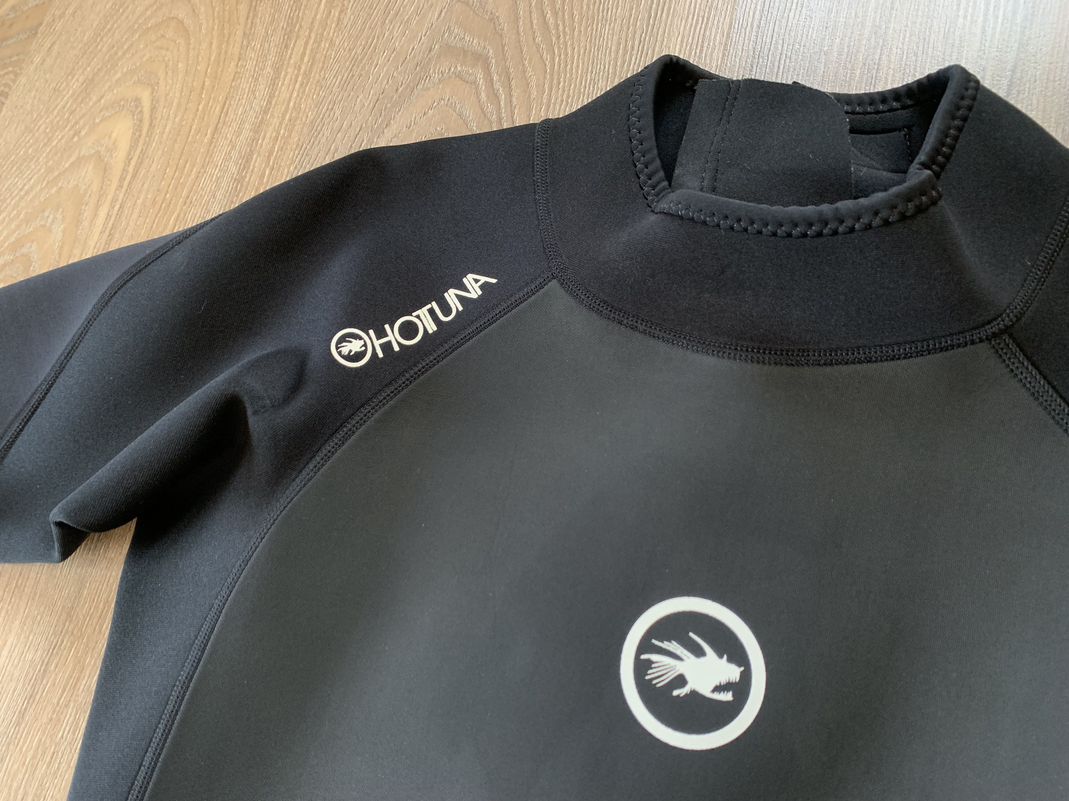 Hot Tuna Hot Tuna Mens Black Wetsuit Short Sleeve Size US 36 / EU 52 - 4 Thumbnail