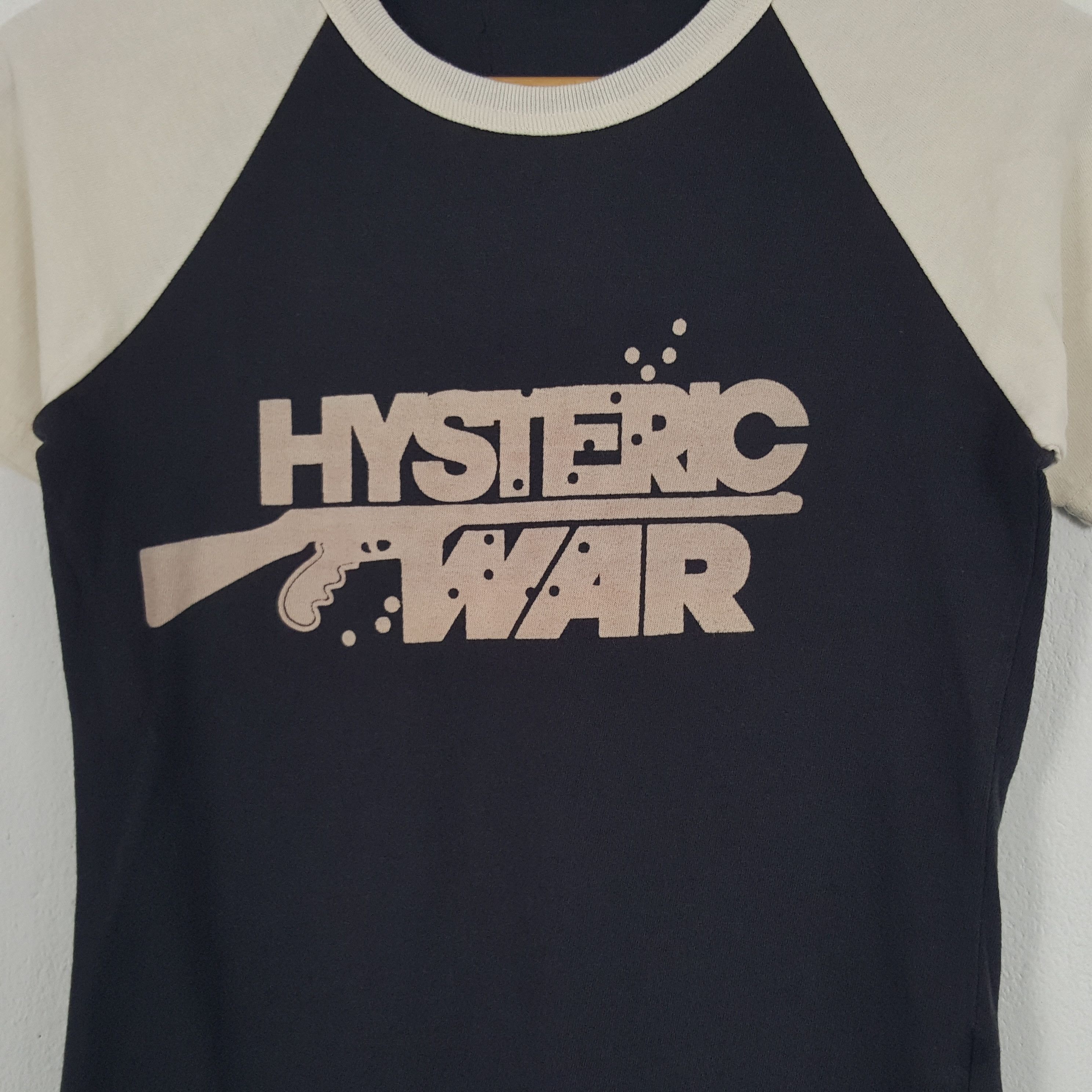 Hysteric Glamour Vintage Hysteric War Hysteric Glamour Weapon Parody Tshirt Size US XS / EU 42 / 0 - 2 Thumbnail