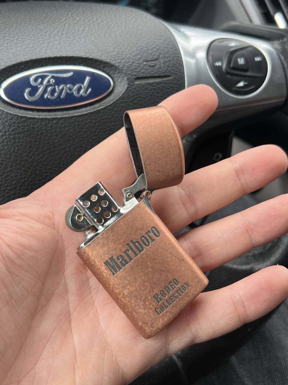 Marlboro Vintage Marlboro lighter 1990 bull rodeo cowboy like zippo Size ONE SIZE - 7 Thumbnail