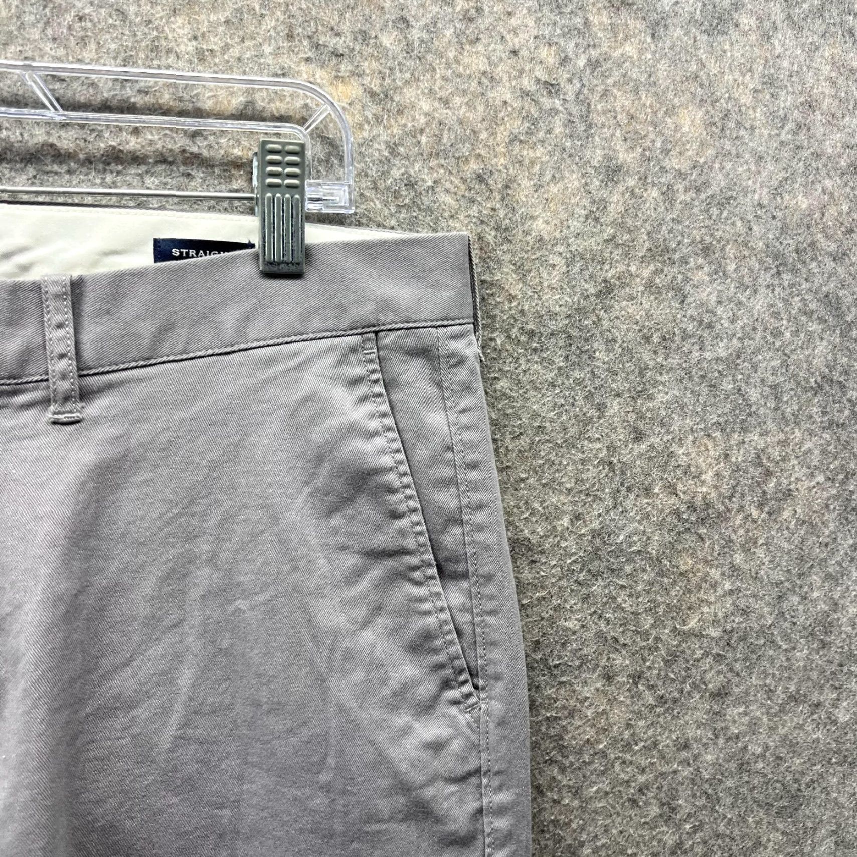 J.Crew J.CREW Pants Men 34x32 Gray Flat Front Chino Straight Regular Vintage No Size US 34 / EU 50 - 4 Thumbnail