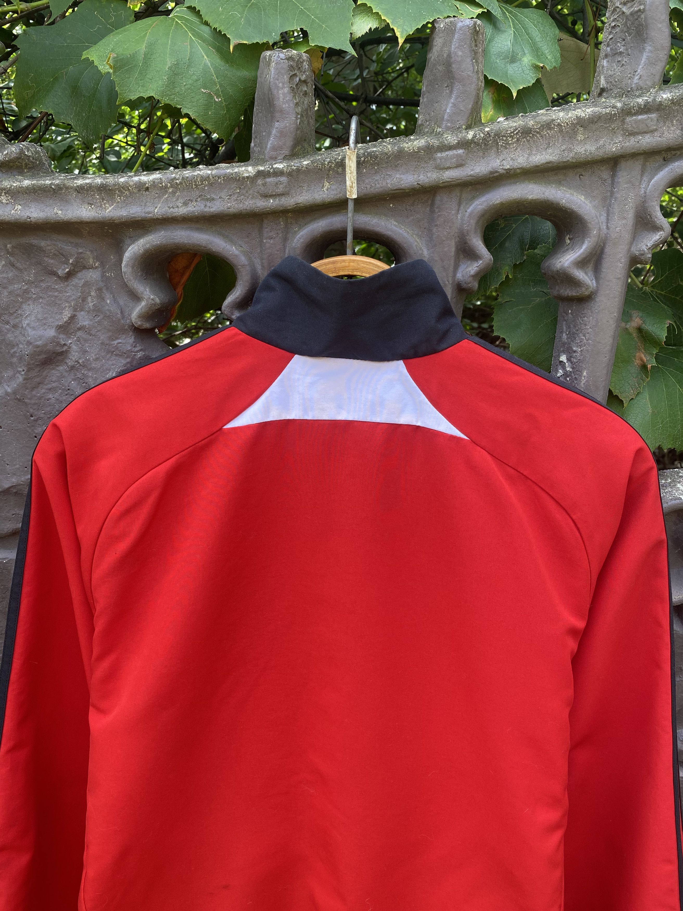 Adidas × Vintage Vintage Adidas Liverpool 2010 Football Track Jacket Size US S / EU 44-46 / 1 - 19 Thumbnail
