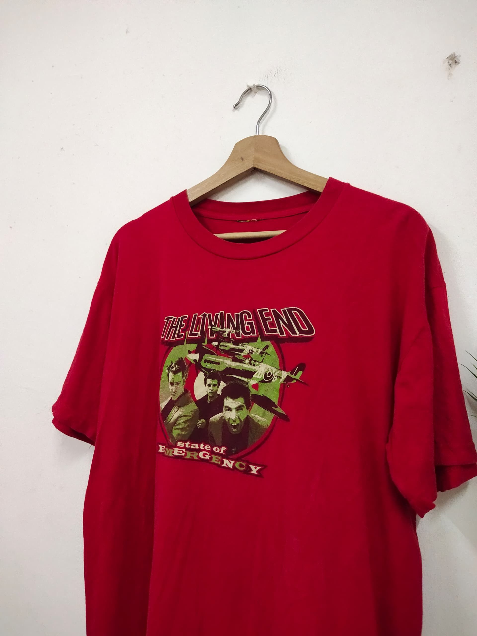 Band Tees Vintage 90s The Living End Rockabilly band t shirt Size US XL / EU 56 / 4 - 2 Thumbnail