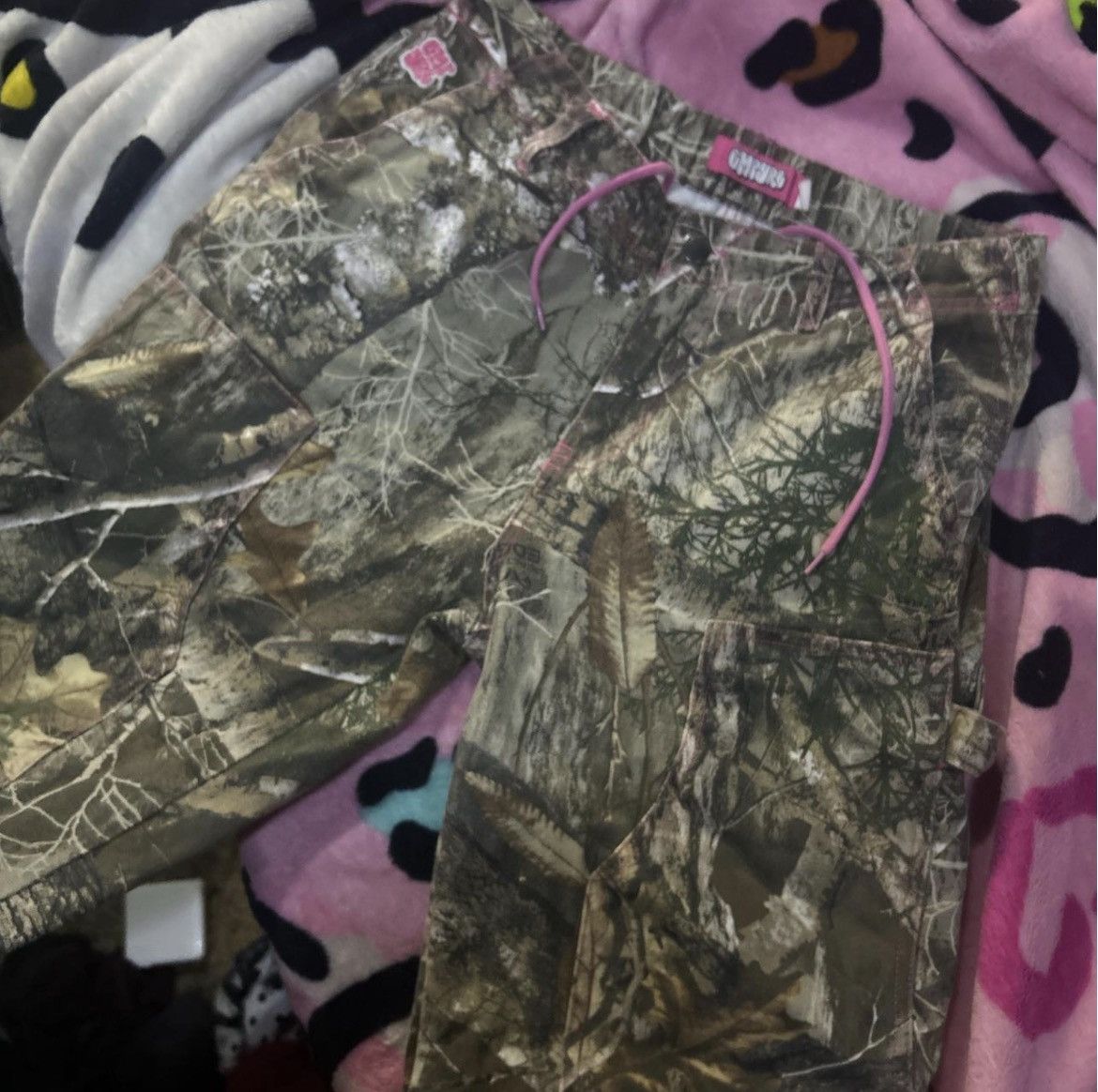 Empyre empyre x realtree cargo pants with pink stitch Size 27" / US 4 / IT 40 - 2 Thumbnail