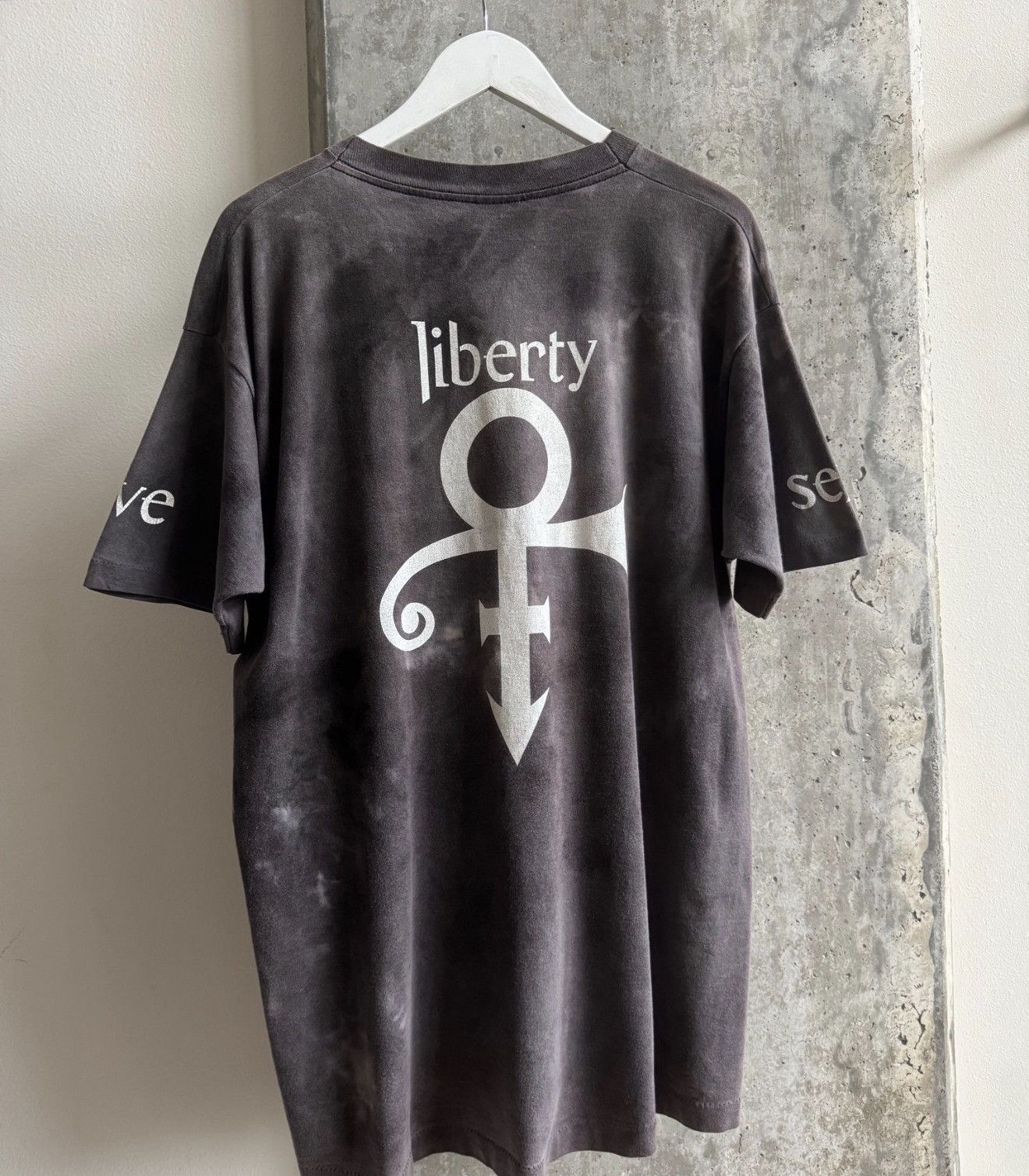 Band Tees Rare Vintage Prince Band Tee Size US XL / EU 56 / 4 - 3 Thumbnail