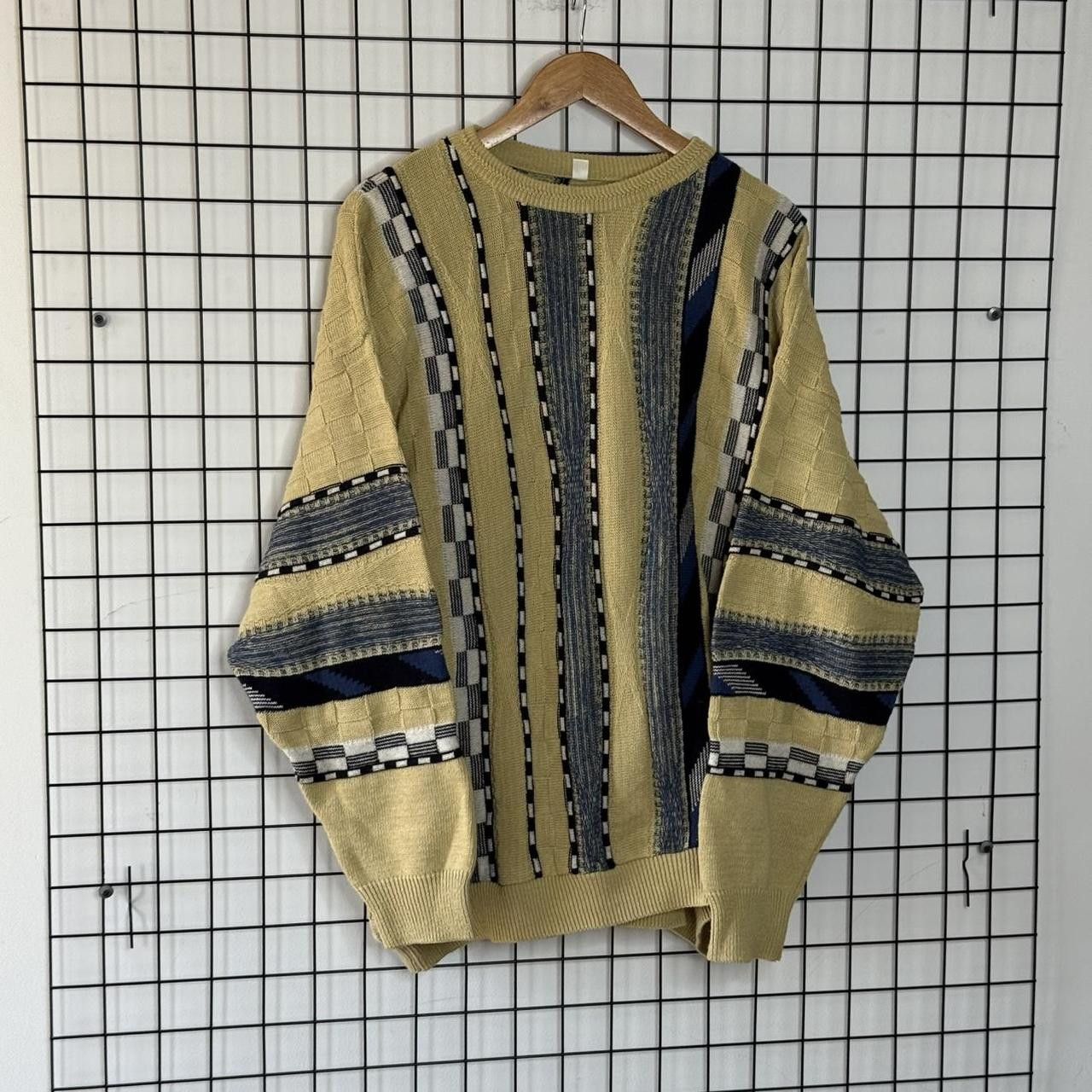 Vintage Vintage 90s Wool Jumper Cable Knit Multi Colour Norway Size US L / EU 52-54 / 3 - 2 Thumbnail