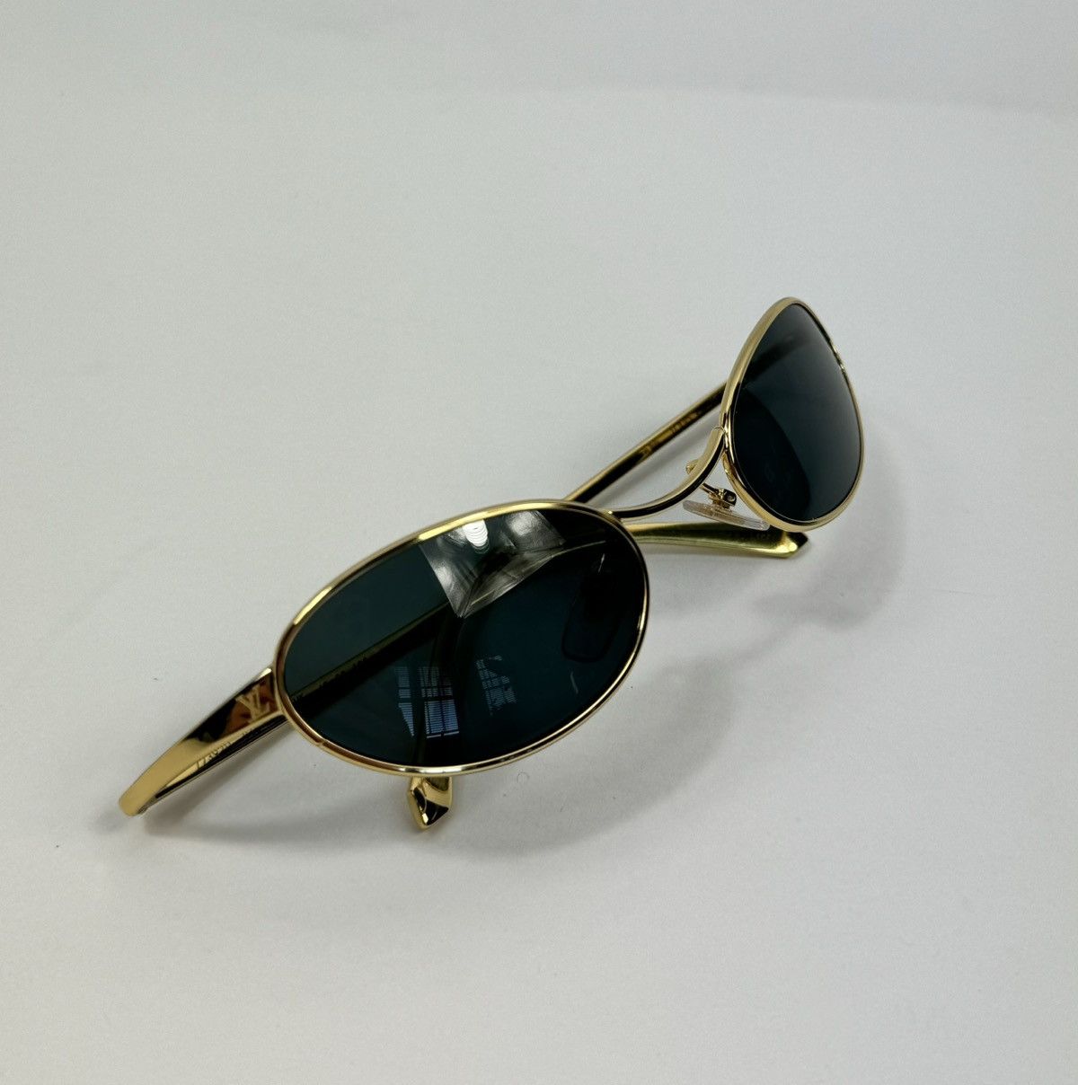 Louis Vuitton LV WIRE SUNGLASSES Size ONE SIZE - 5 Thumbnail
