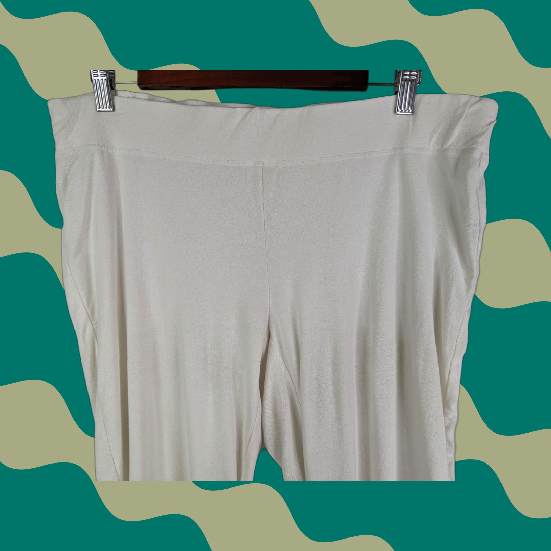 Eileen Fisher EILEEN FISHER Capri Pants Petite Small Stretch Crepe Straight Leg White USA Size 28" / US 6 / IT 42 - 1 Thumbnail