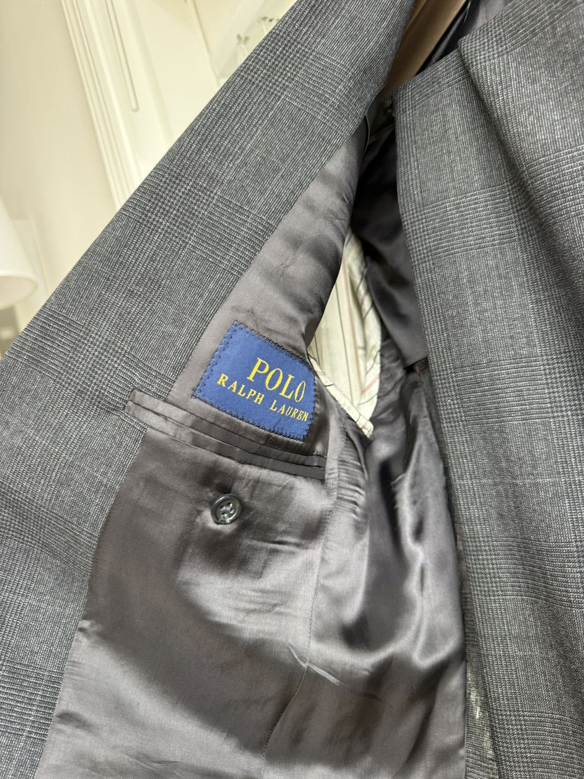Polo Ralph Lauren Polo Ralph Lauren Suit and Pant 40R 100% Wool Made in Italy Size 40R - 2 Thumbnail