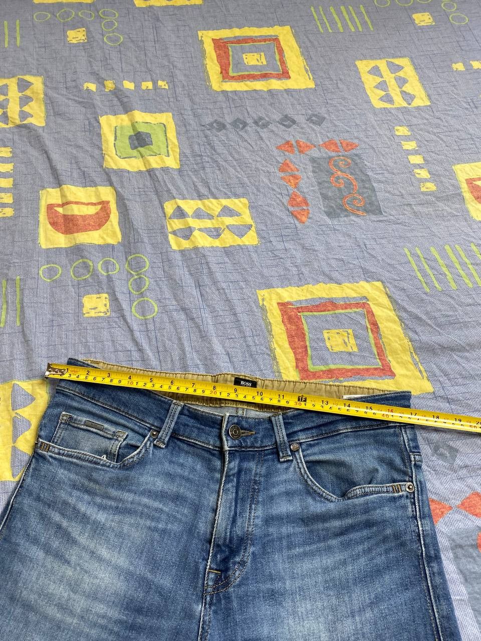 Hugo Boss VINTAGE BAGGY HUGO BOSS FADED DENIM JEANS Size US 32 / EU 48 - 11 Thumbnail