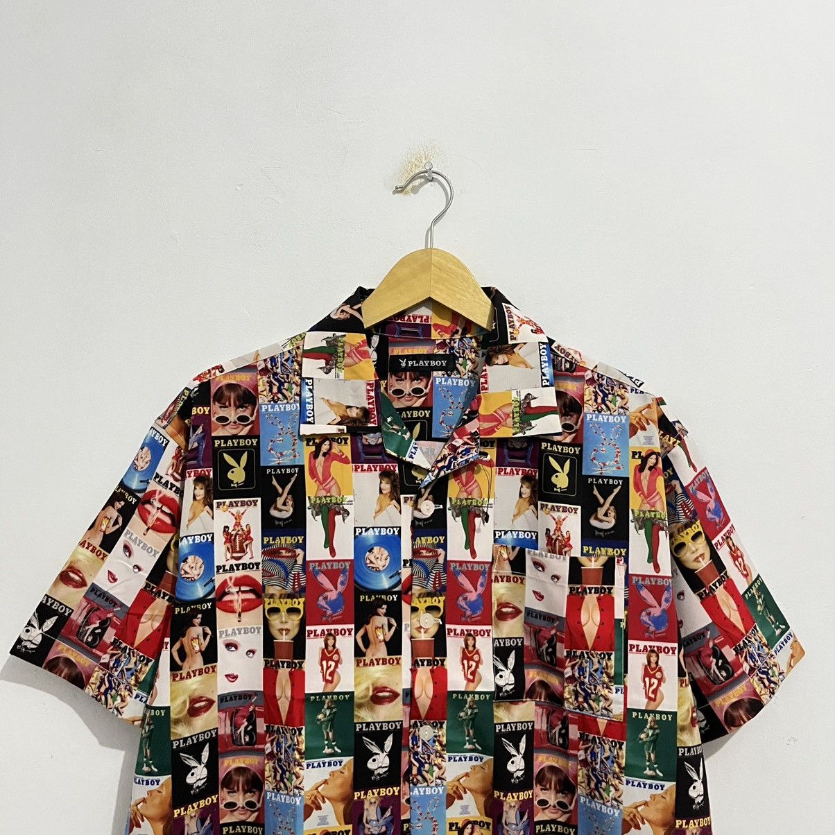 Playboy Y2k Playboy Magazine Cover Print Button Up Shirt Size US M / EU 48-50 / 2 - 2 Thumbnail