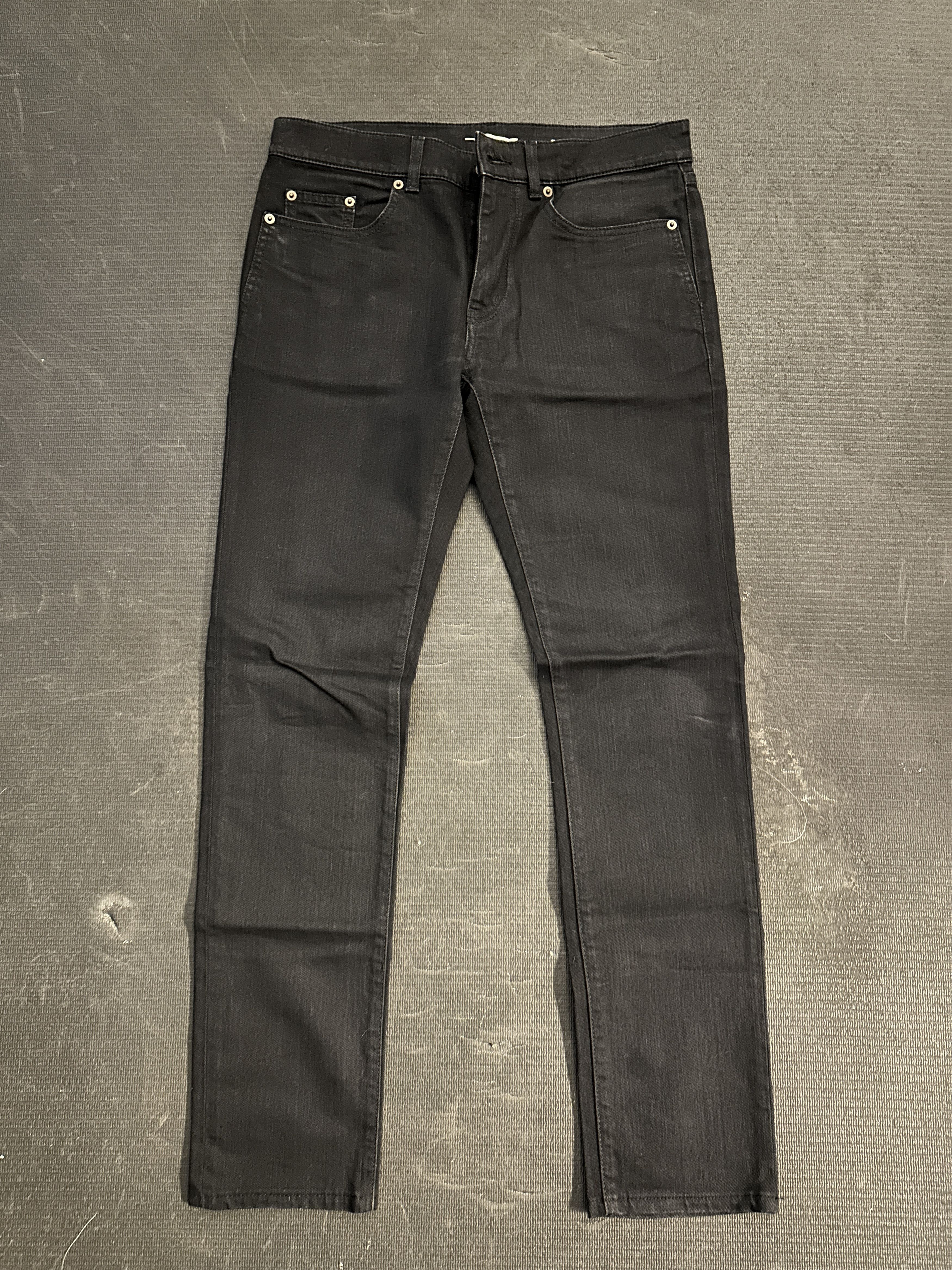 Saint Laurent Paris 2018 Raw Black D02 Denim Size 30 RARE Size US 30 / EU 46 - 1 Thumbnail