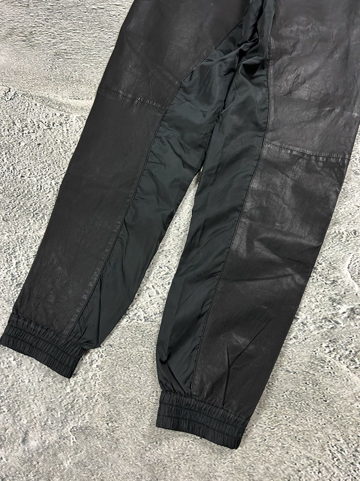 Max Mara Sportmax Max Mara black joggers sweatpants Size 27" / US 4 / IT 40 - 10 Thumbnail
