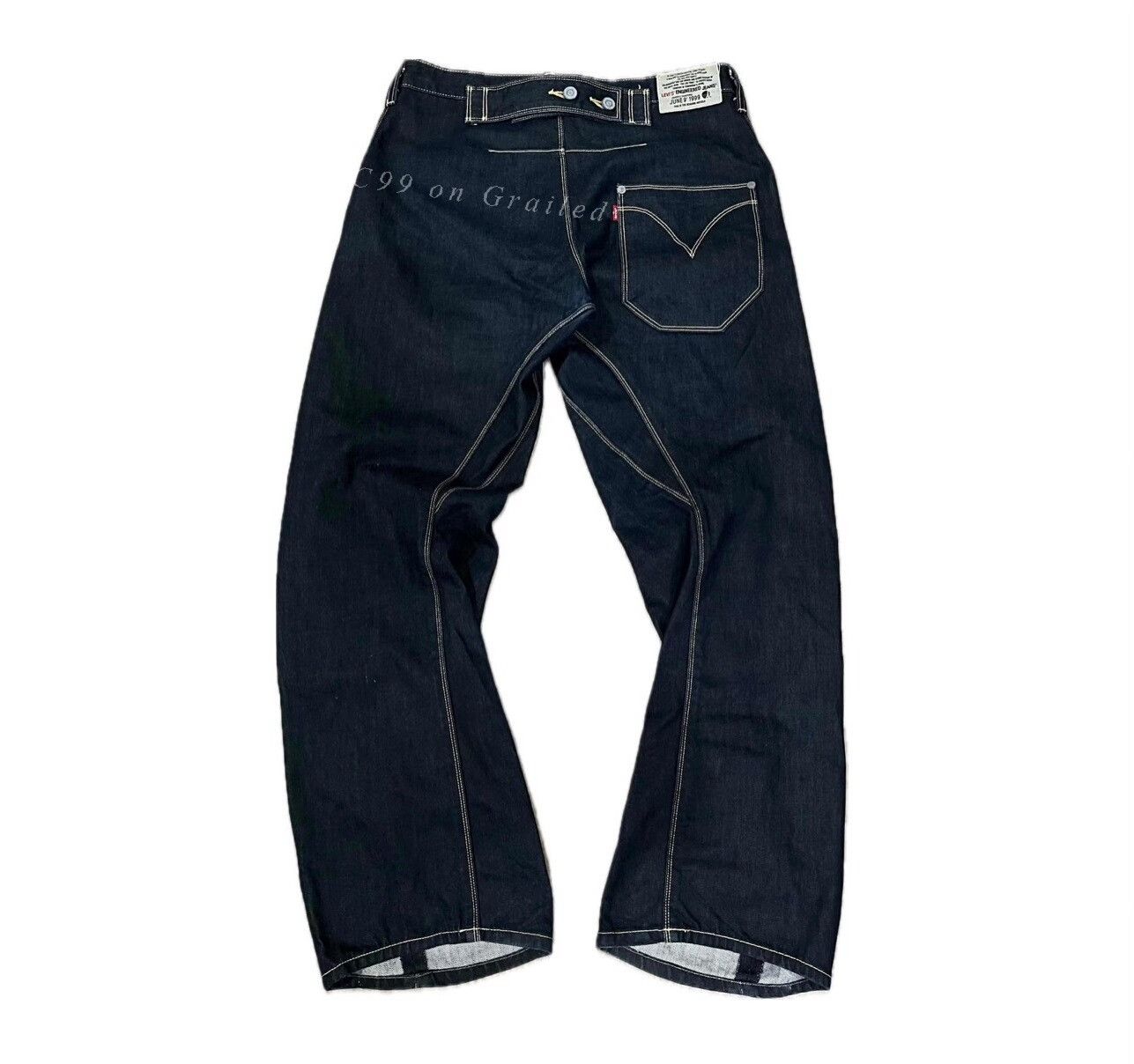 Levi's Vintage Levi's 2000s Engineered Cinch Back Jeans Size US 33 - 1 Thumbnail