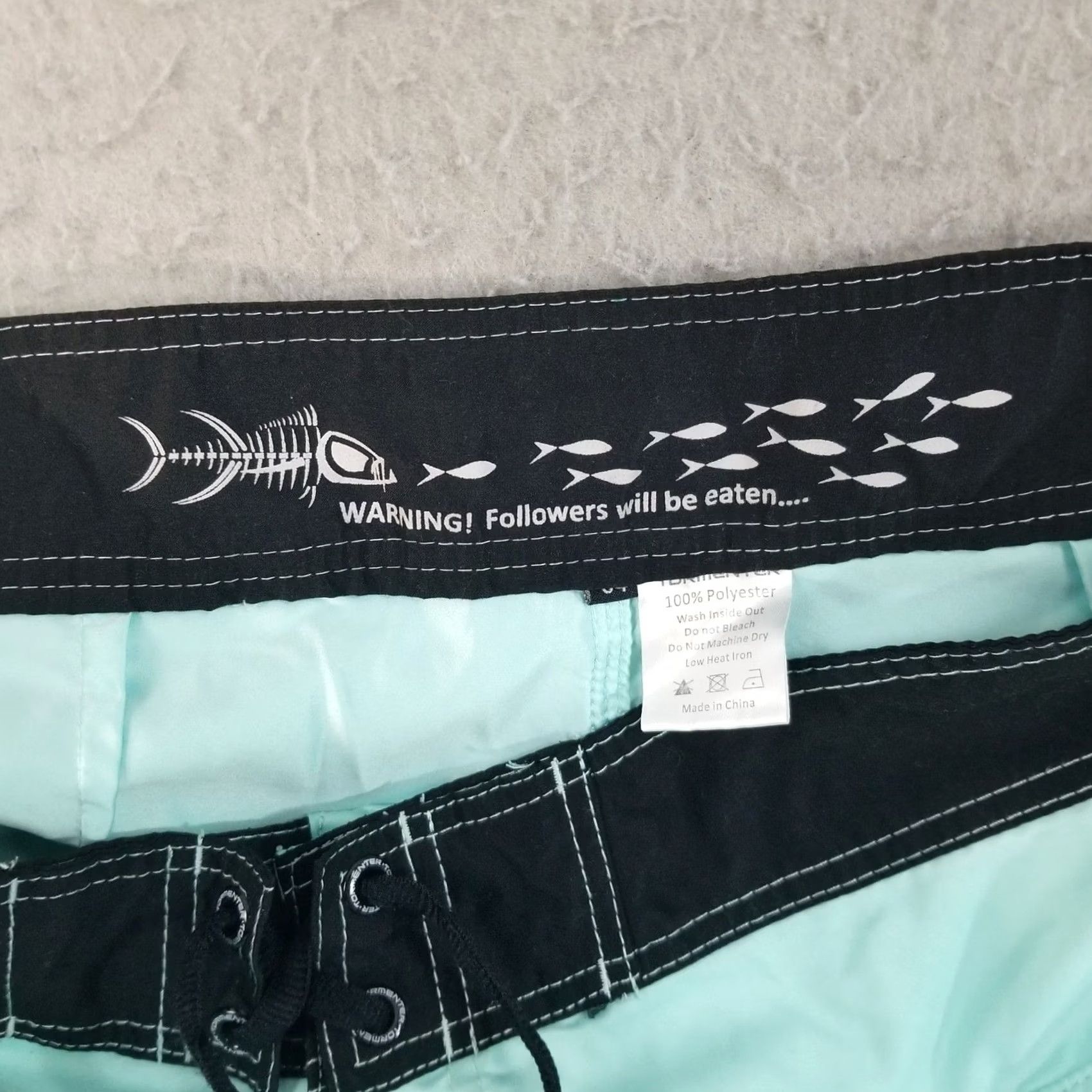 Vintage Tormenter Board Shorts Mens 34 Mint Green Fish Skeleton Cargo Pocket Swim Trunks Size US 34 / EU 50 - 5 Thumbnail