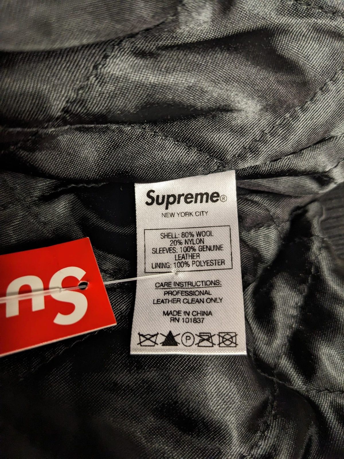 Supreme FW19 SUPREME TEAM VARSITY JACKET BLACK M 2019 Size US M / EU 48-50 / 2 - 9 Thumbnail