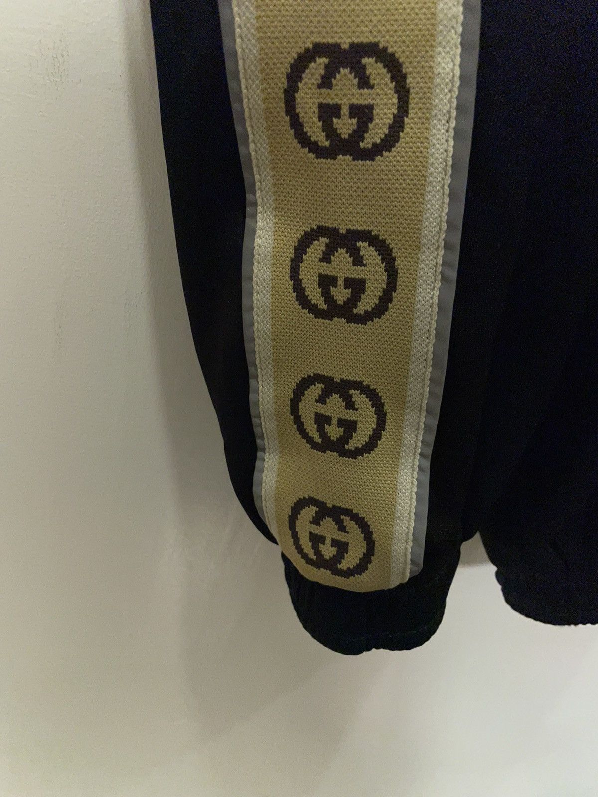 Gucci Gucci black technical jersey joggers Pants Size US 30 / EU 46 - 14 Thumbnail