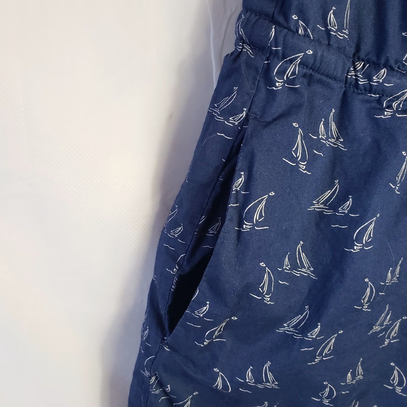 Vineyard Vines **Vineyard Vines Womens Navy Cotton Off Shoulder Sailboat Romper XL** User: **Vineyard Vines Women's Navy Cotton Off-Shoulder Sailboat Romper XL** Size 40" / US 18 - 4 Thumbnail