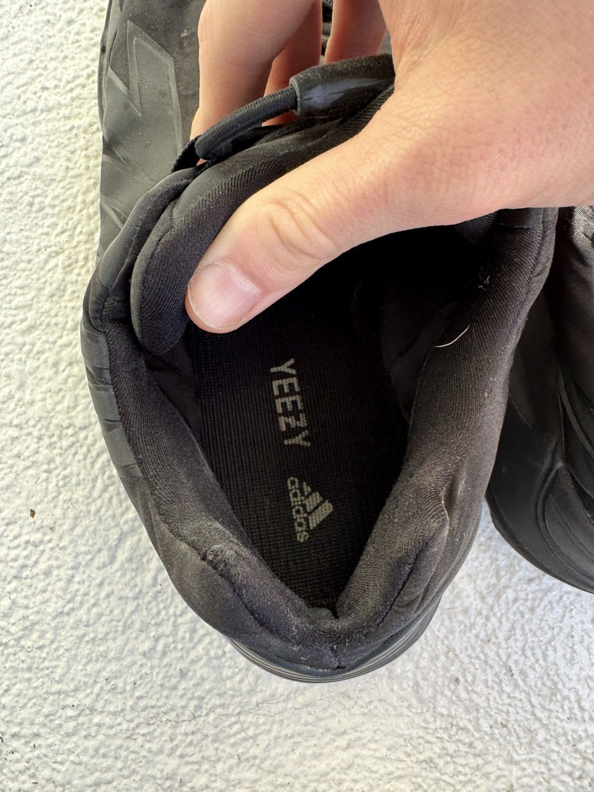 Yeezy YEEZY MNVM Size US 9.5 / EU 42-43 - 4 Thumbnail